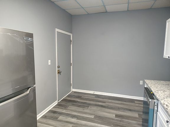 2nd image of 741 Park St #10575506