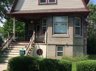 766 Cherry St, Wyandotte, MI 48192