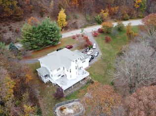 1 Hidden Hills Rd, Oak Ridge, NJ 07438