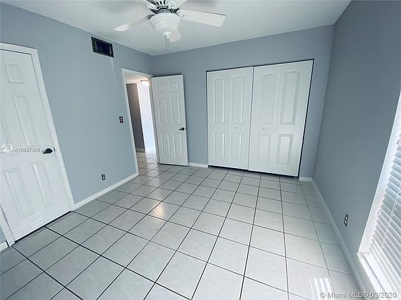 5th image of 1373 Seaview Dr