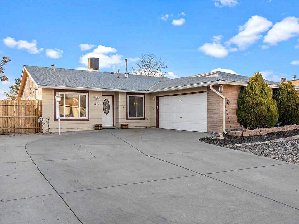 1st image of 4605 Eric Dr NE