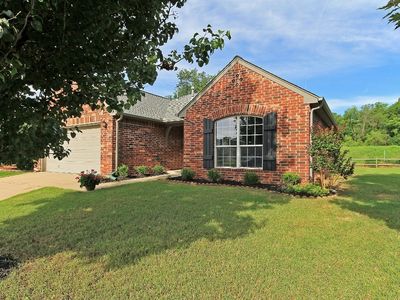 2112 W F Ct, Jenks, OK, 74037