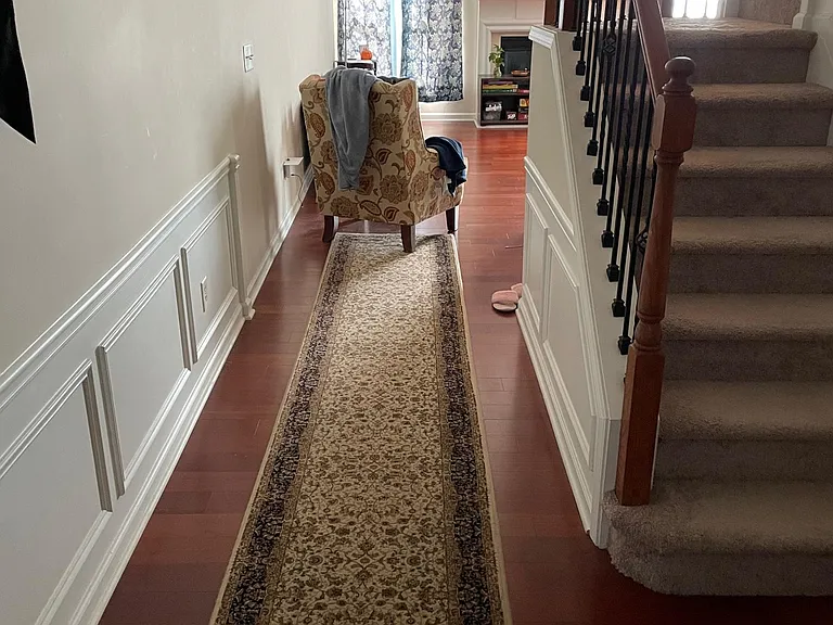 115 Finchley Dr — Photo 2