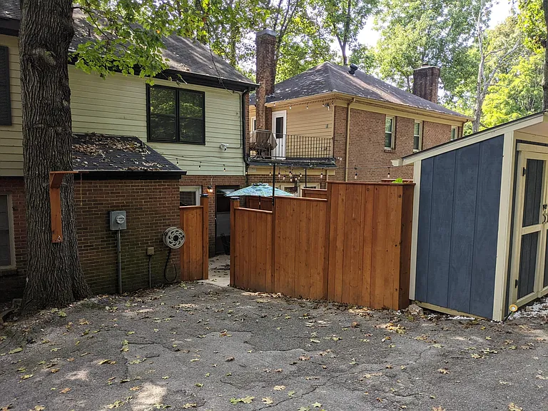 2215 Toll Gate Rd SE — Photo 24
