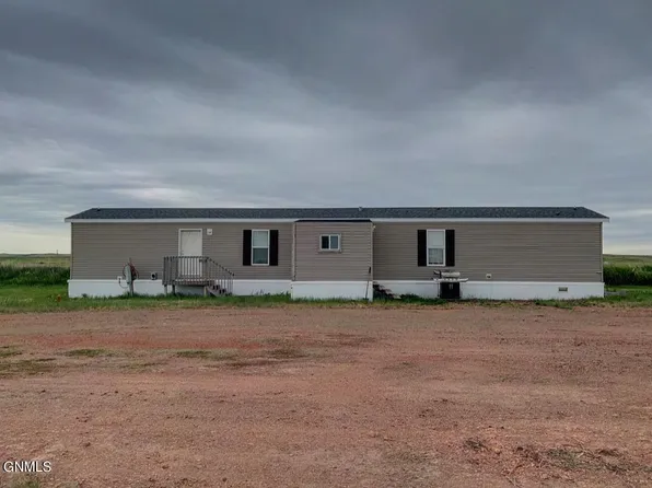 13296 19th St NW, Arnegard, ND 58835