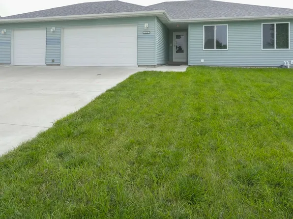 4724 S Lakeport St, Sioux City, IA 51106