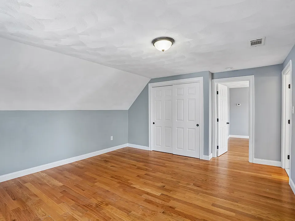 9 Porter St #3