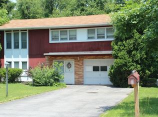 4 Malmros Ter, Poughkeepsie, NY 12601