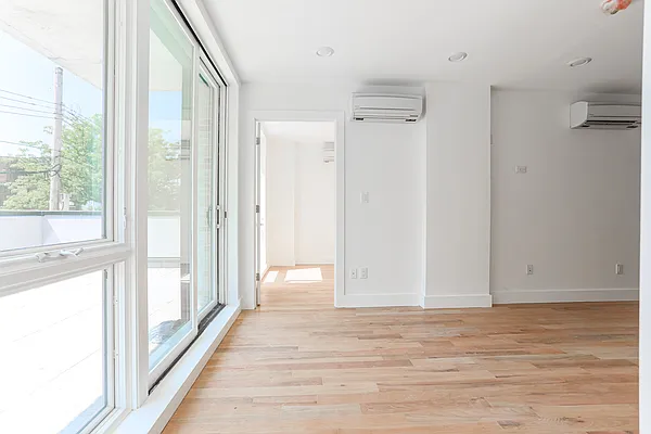 Rented by ERNY LLC | media 2