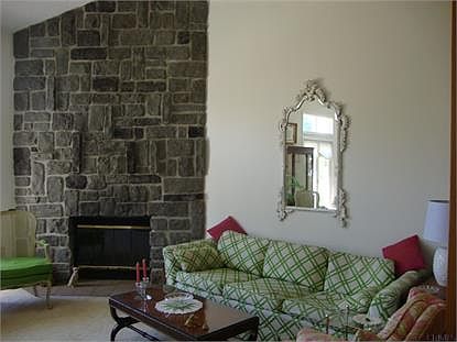 2nd image of 26 Greystone Dr