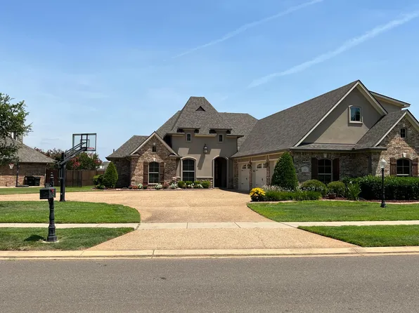 215 Poydras Ave, Bossier City, LA 71111