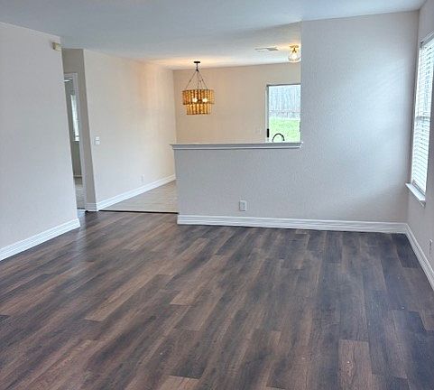 4th image of 15214 Sabal Palm Rd