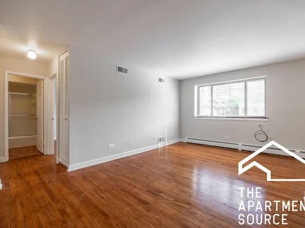 5919 N Kenmore Ave #208, Chicago, IL 60660