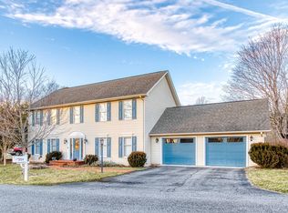 204 River Point, Radford, VA 24141