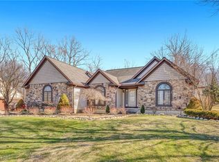 12144 Girdled Rd, Concord Township, OH 44077