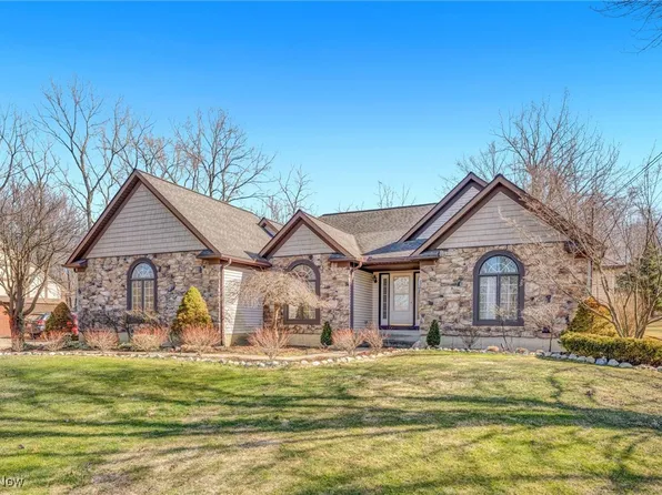 12144 Girdled Rd, Concord Township, OH 44077