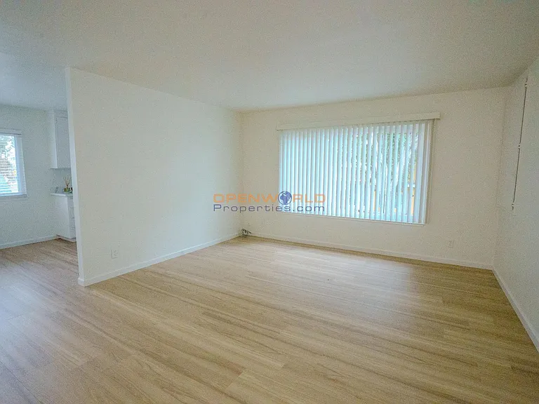 414 Bancroft Ave — Photo 11
