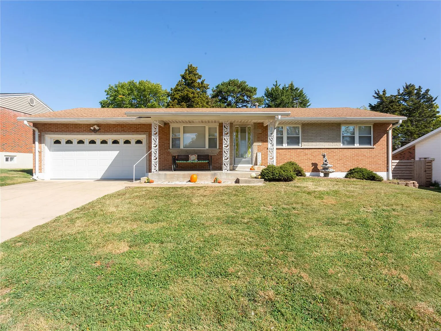 9623 Arno Dr photo 1