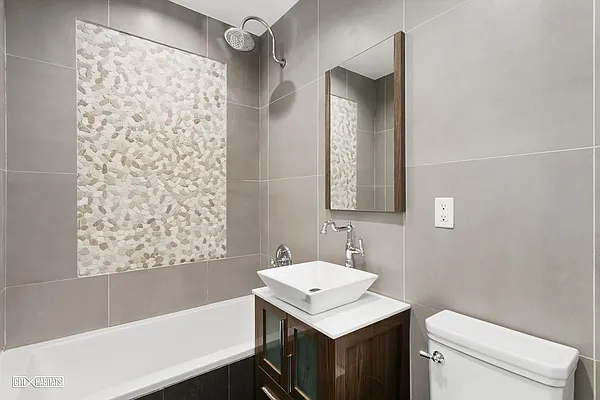 Rented by Citi Habitats | media 21