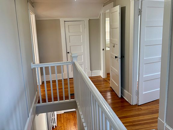 3rd image of 2511 Charles St
