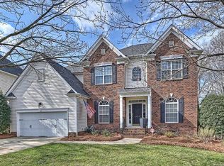 3422 Twelve Oaks Pl, Charlotte, NC 28270