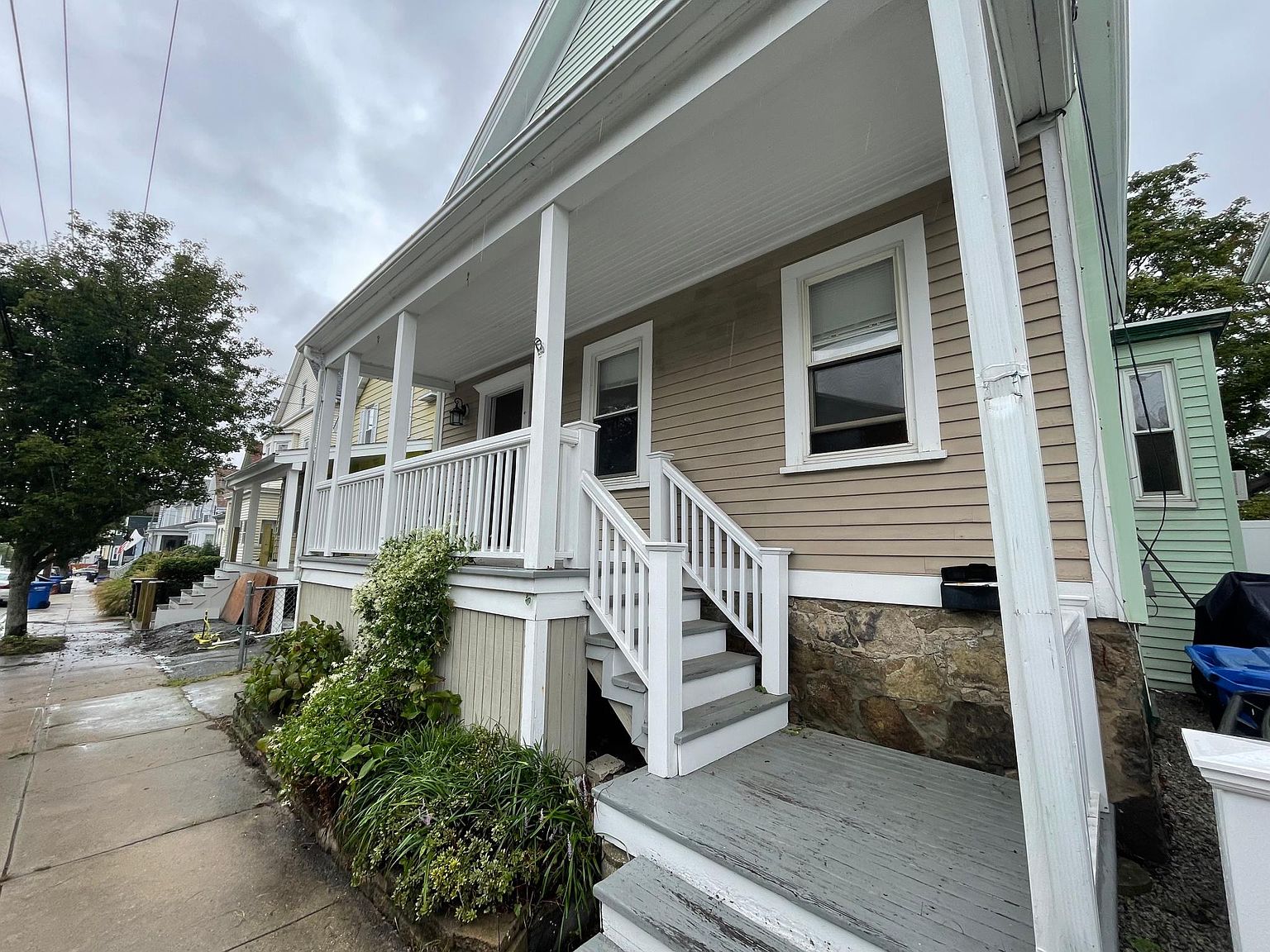 20 Narragansett Ave, Newport, RI 02840 Zillow