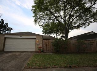 11111 Bandlon Dr, Houston, TX 77072