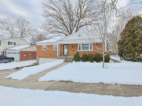 2nd image of 5528 Cove Ct