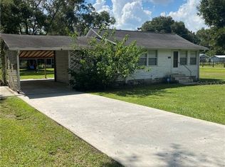 1700 NE 95th St, Anthony, FL 32617