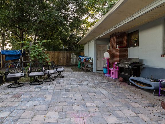 2nd image of 6338 Crestline Dr