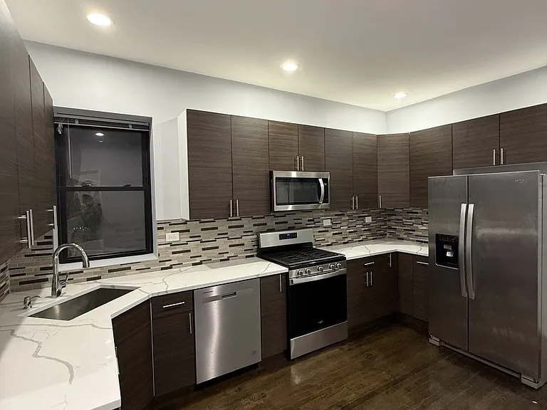 3251 W Evergreen Ave #1 — Photo 15