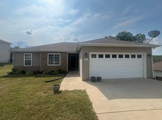111 Lakeview Ct, Saint Robert, MO 65584