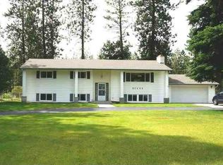 16325 N Suncrest Dr, Nine Mile Falls, WA 99026