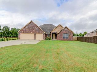 2203 E Will Rogers Dr, Stillwater, OK 74075