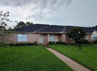 7965 Pecan Dr, Beaumont, TX 77713