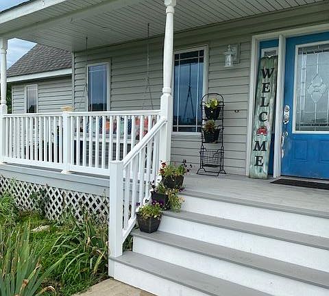 2nd image of 271 Pleasant Knoll Rd