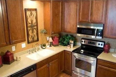 5th image of 49 Greenhedge Cir