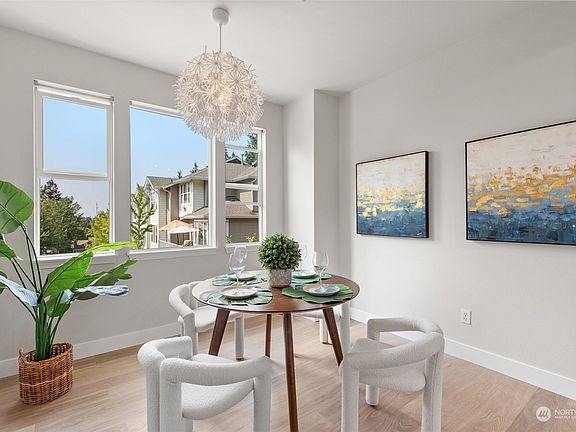 3rd image of 2680 139th Avenue SE #83