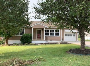 7 Polk Cir, Fort Oglethorpe, GA 30742