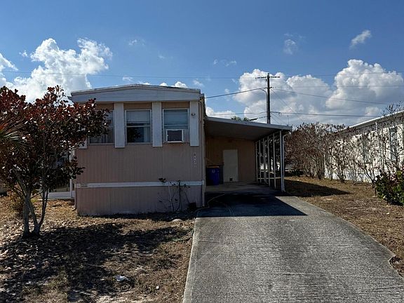 4th image of 8130 SE Eagle Avenue
