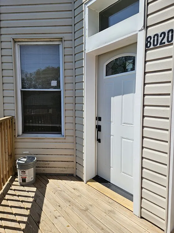 Building Photo - 8020 S Coles Ave #1