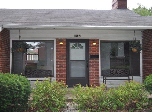 3rd image of 1420 E Highland Ave