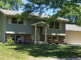 4432 15th St, Hobart, IN 46342
