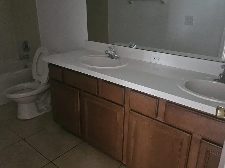 929 Tramells Trl — Photo 6