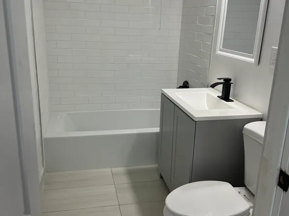 456 Newfield Ave APT 1, Bridgeport, CT 06607