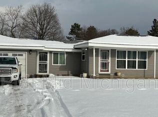 6330 Detroit St, Mount Morris, MI 48458