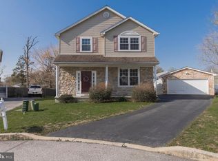 1110 Tara Ct, Secane, PA 19018