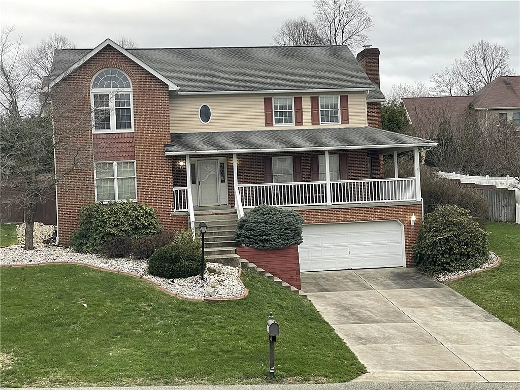 533 Austin St photo 1