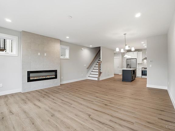 5th image of 3309 Bach Ave