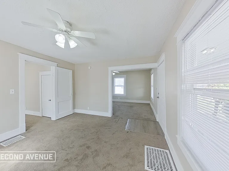 1625 S Union St — Photo 9